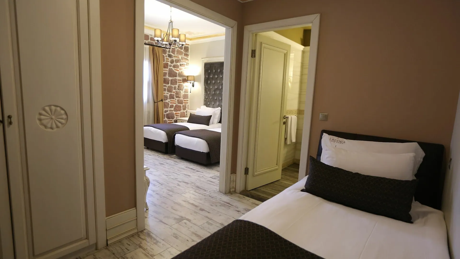 L'Agora Old Town Hotel & Bazaar Izmir