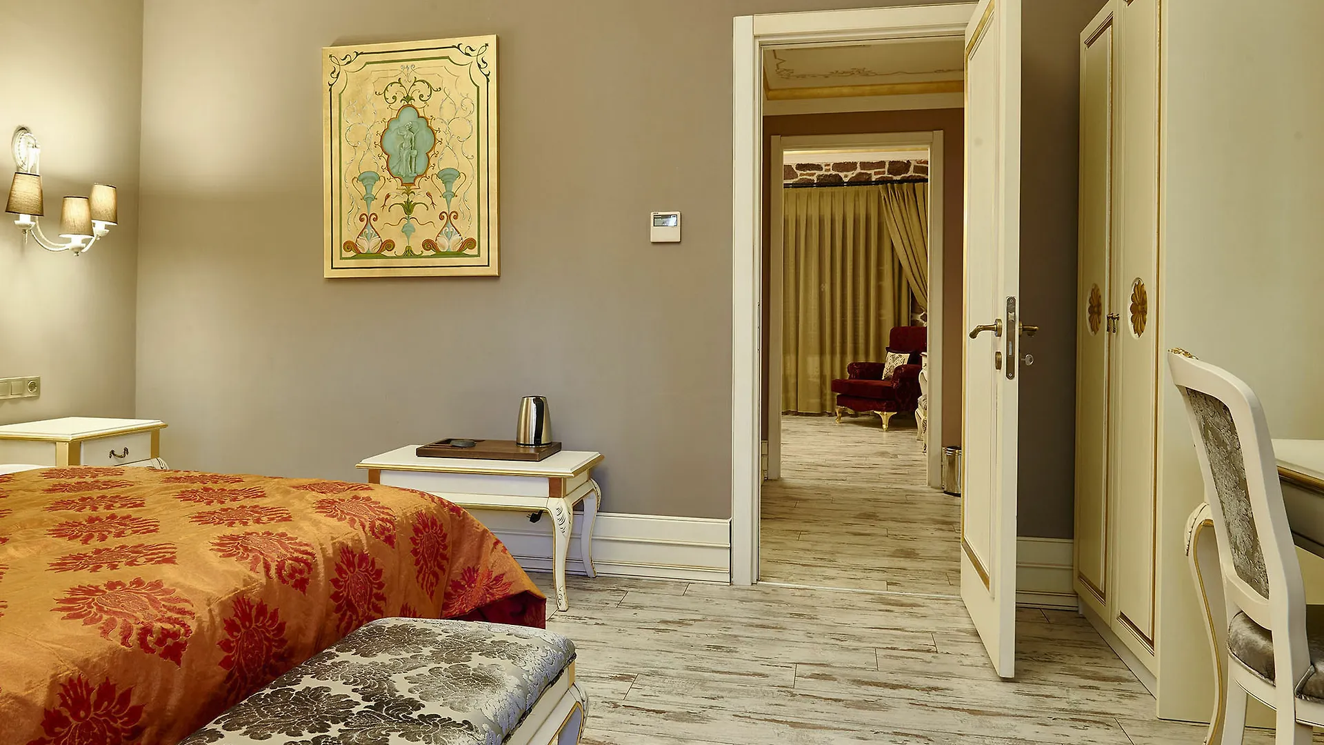 L'Agora Old Town Hotel & Bazaar İzmir