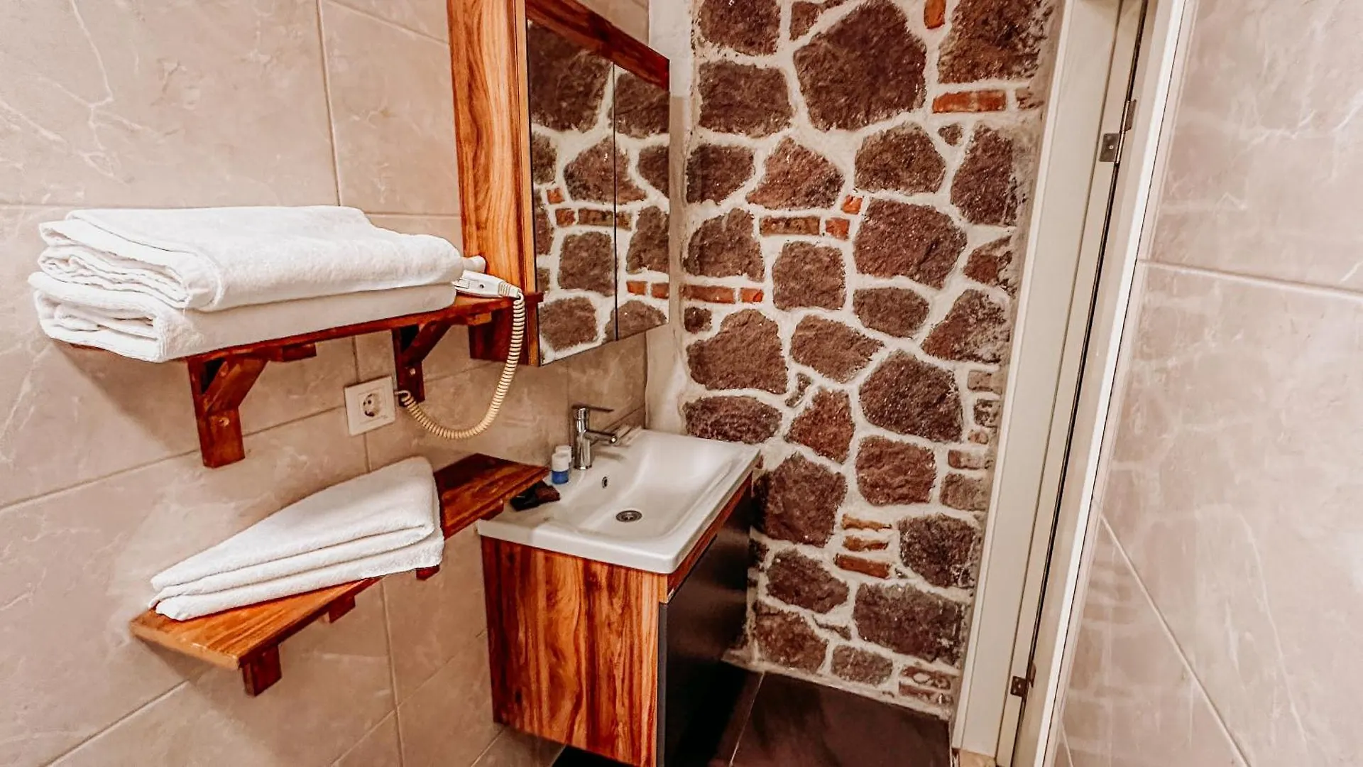L'Agora Old Town Hotel & Bazaar Izmir